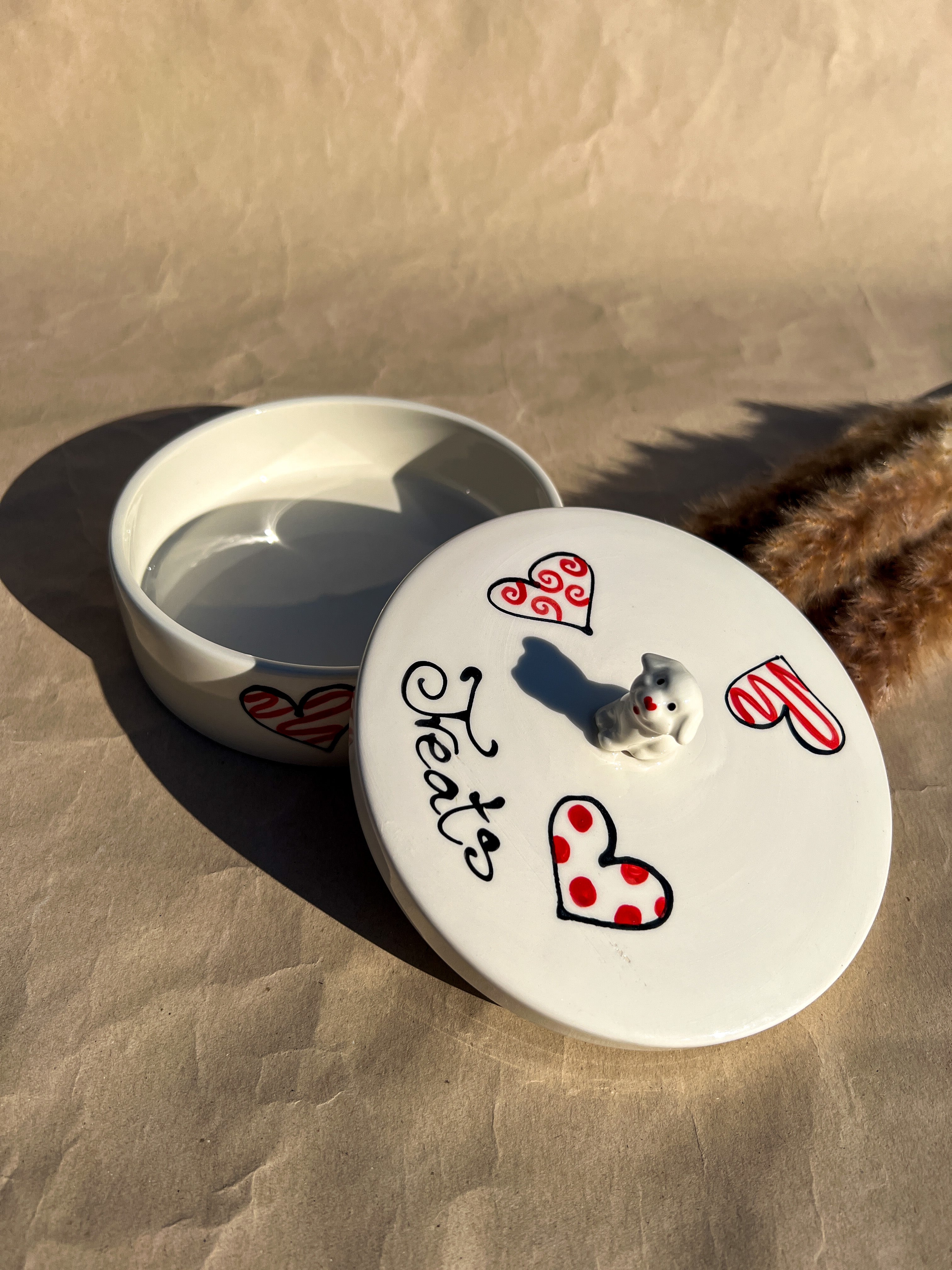 Treats jar - Hearts - "Treats" (Volume: 400ml)